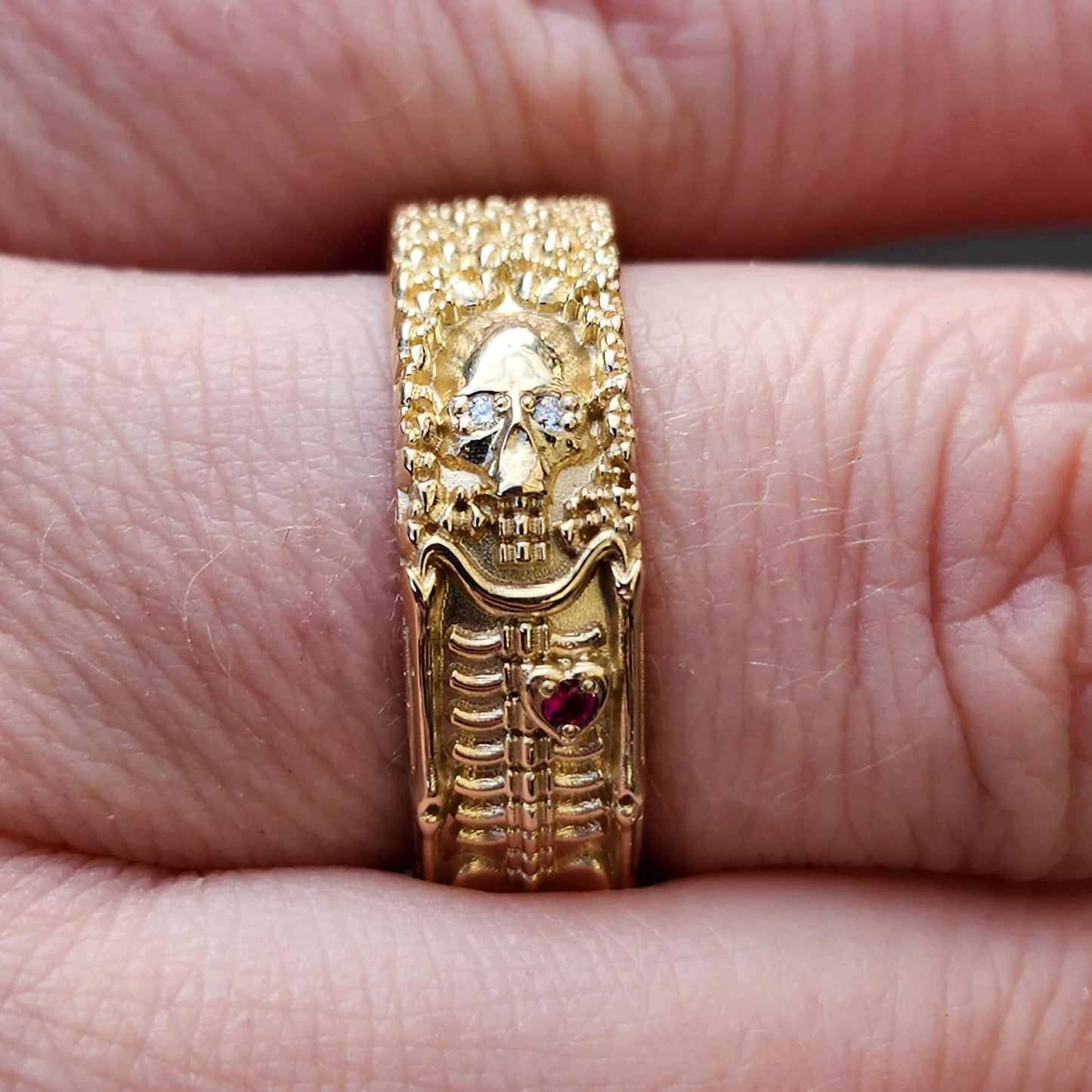 Buy 22K Gold Casting Lord Venkateswara Ring 93VC2207 Online from Vaibhav  Jewellers