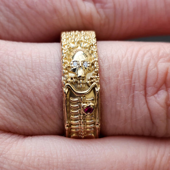 Skeleton Wedding Band with Diamond Eyes and Ruby Heart - 14k Yellow Gold - Memento Mori Modern Mourning Jewelry - Till Death Do Us Part